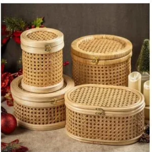 Set of four round and oval rattan cane boxes with clasps - HNH BK2568