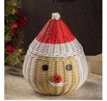 Rattan Santa head basket with red hat and fitted lid - HNH BK2565